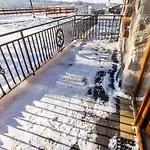 Na Lesnej Apartment *